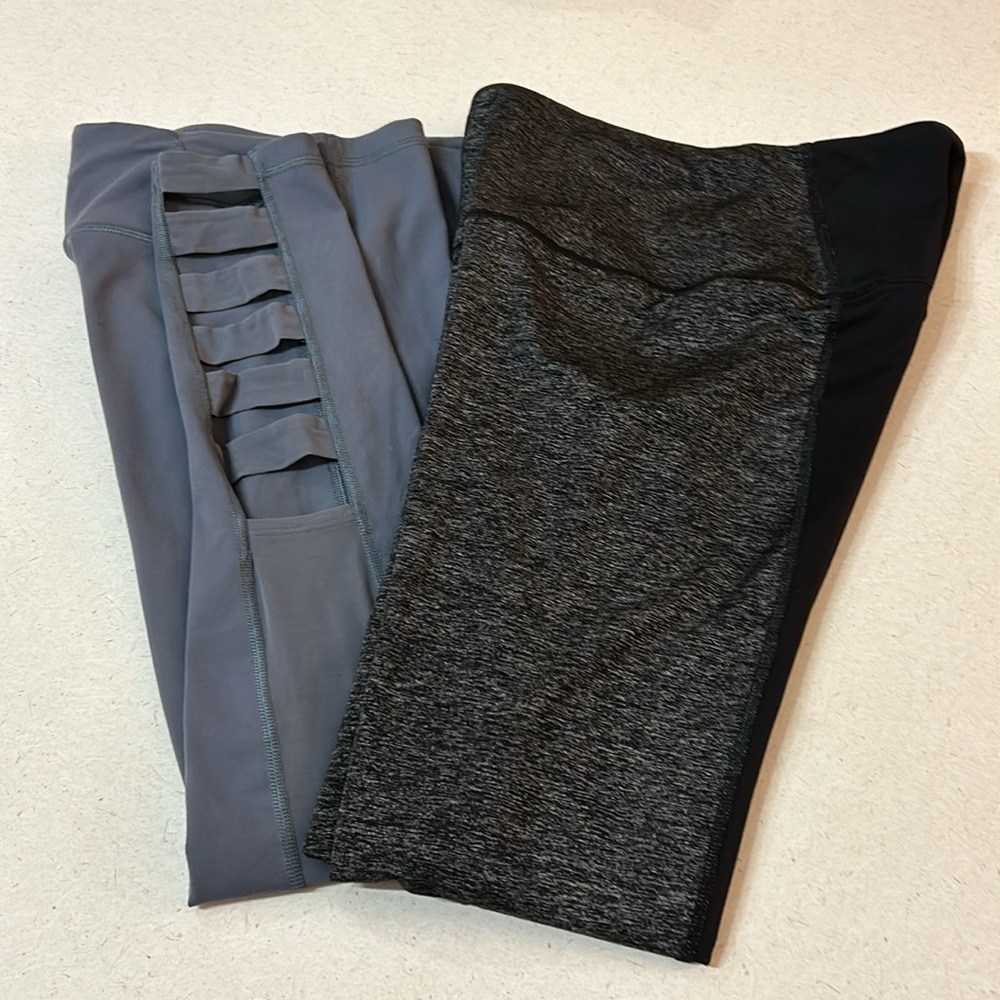 Set of two Victoria Secret leggings excellent